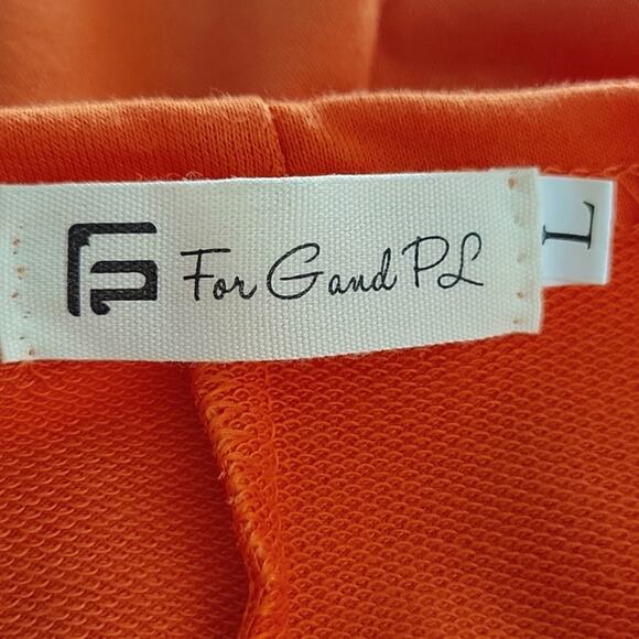 For G and PL Women's Pumpkin Top Size Large Orange with Face 3/4 Sleeves - Picture 4 of 7